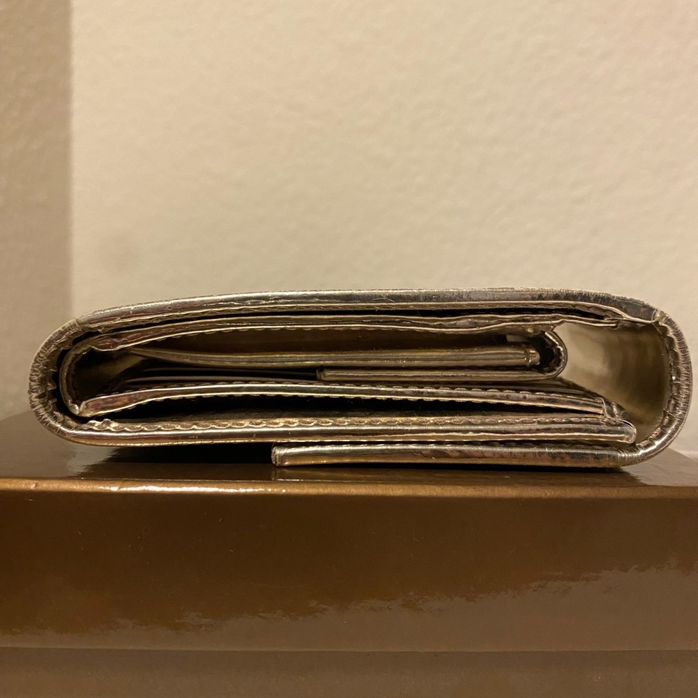 Gucci Beige Monogram Small Fold Wallet with Metallic Trim - Picture 11 of 16